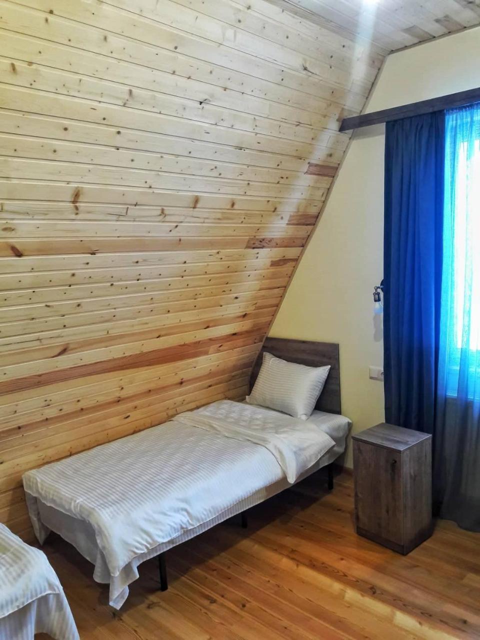 Hotel Twins Achkhoti Kazbegi Exteriör bild